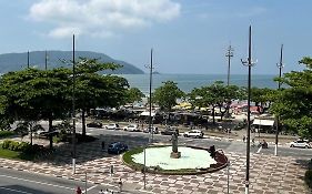 Apartamento Frente a Praia do Embare Santos 2